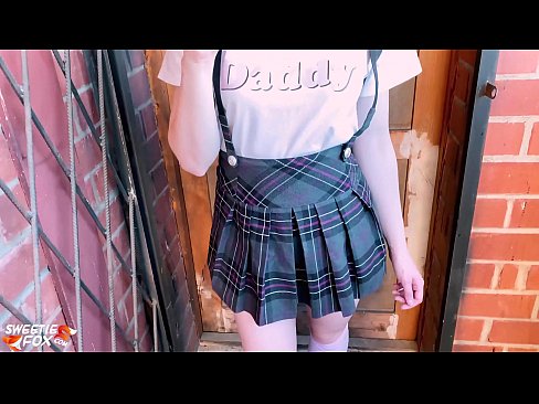 ❤️ Schoolgirl nyedot kontol rumiyin lan jancok tinimbang kelas. ❤ Super jinis ing kita ❌️